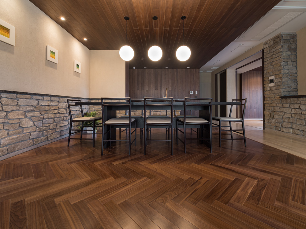 Premium Herringbone Construction Example 1