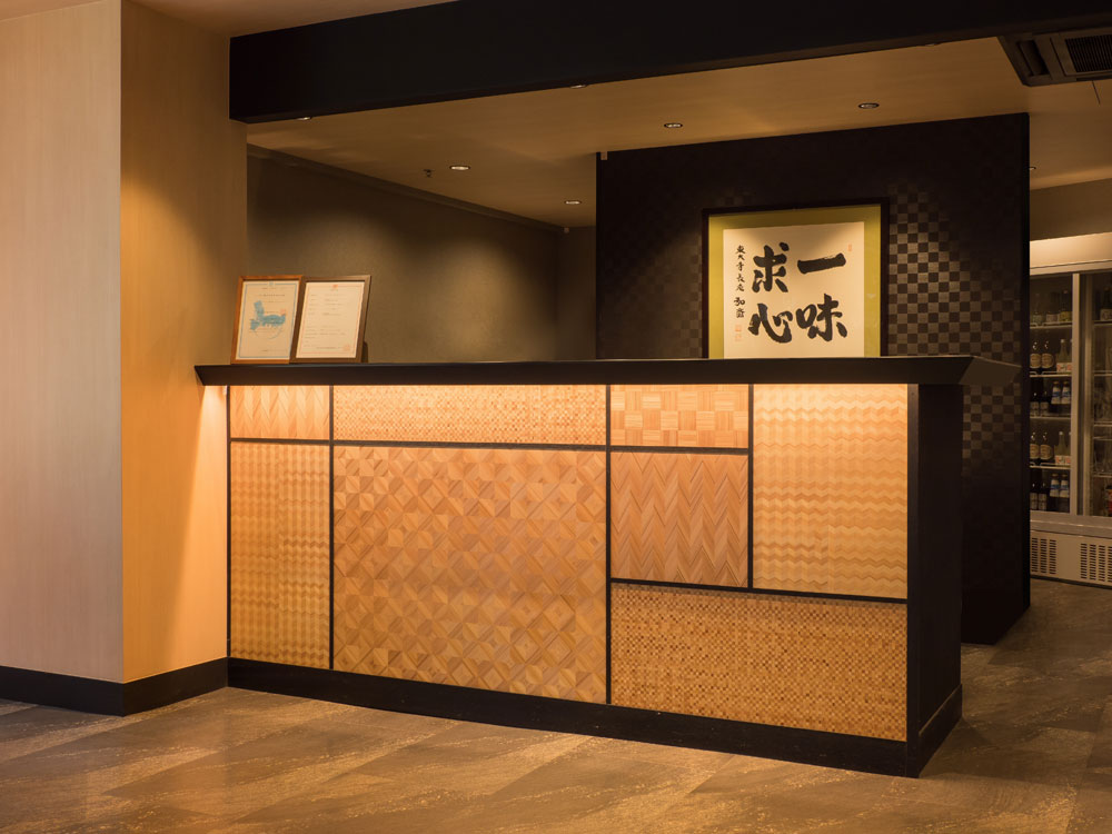 Example of non-combustible Japanese pattern wall surface of Woodpecker 6